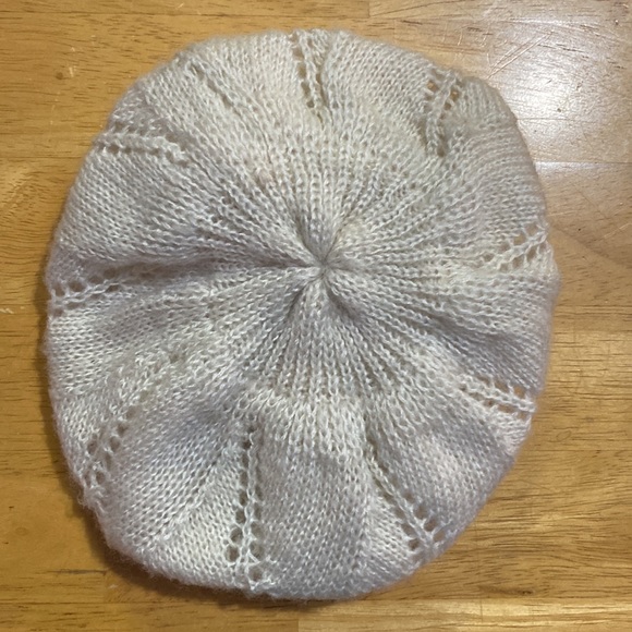 Aeropostale Beanie. Winter Hat. - Picture 4 of 4